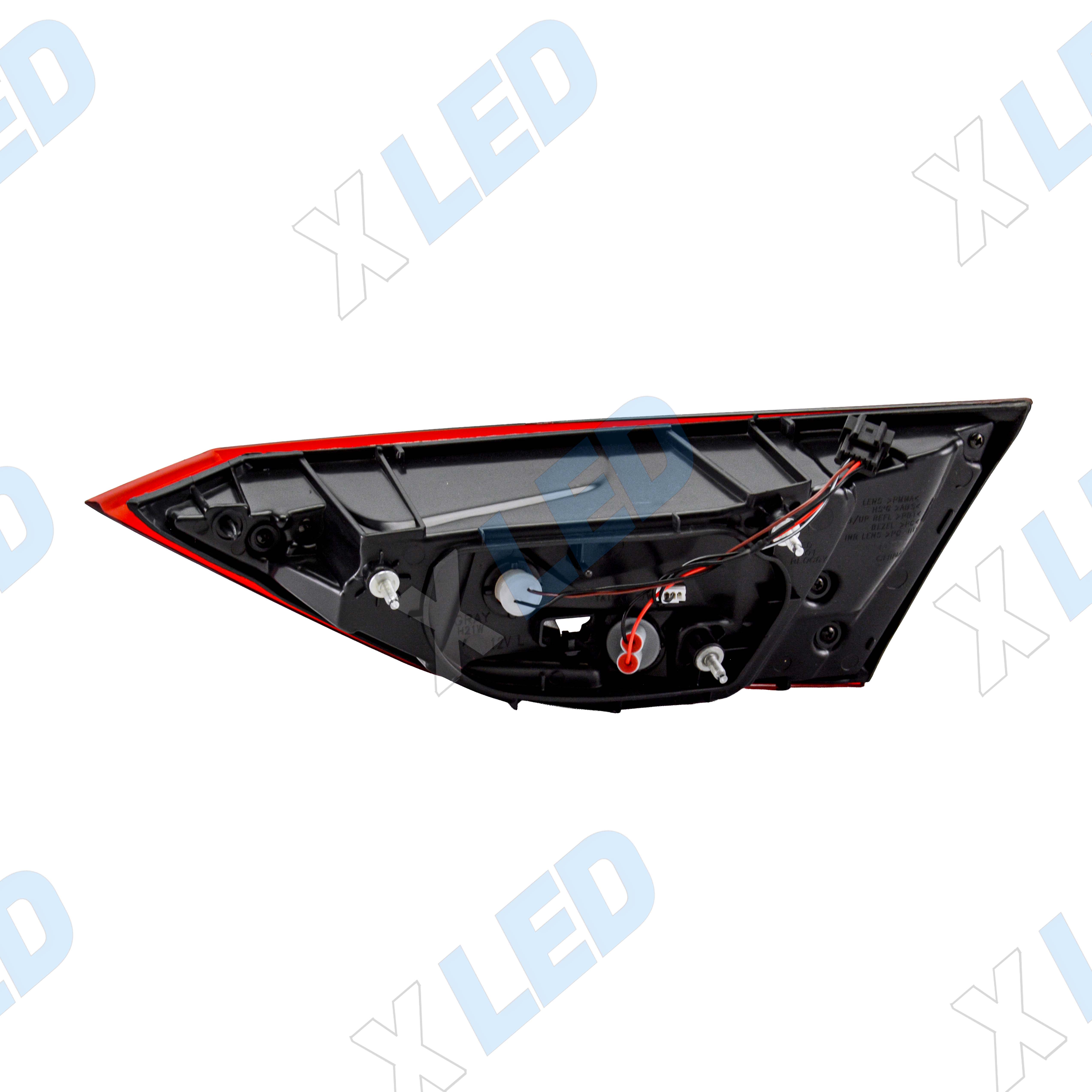 Фонарь задний Hyundai Elantra VI (2015-2018) LED в багажник (левый)
