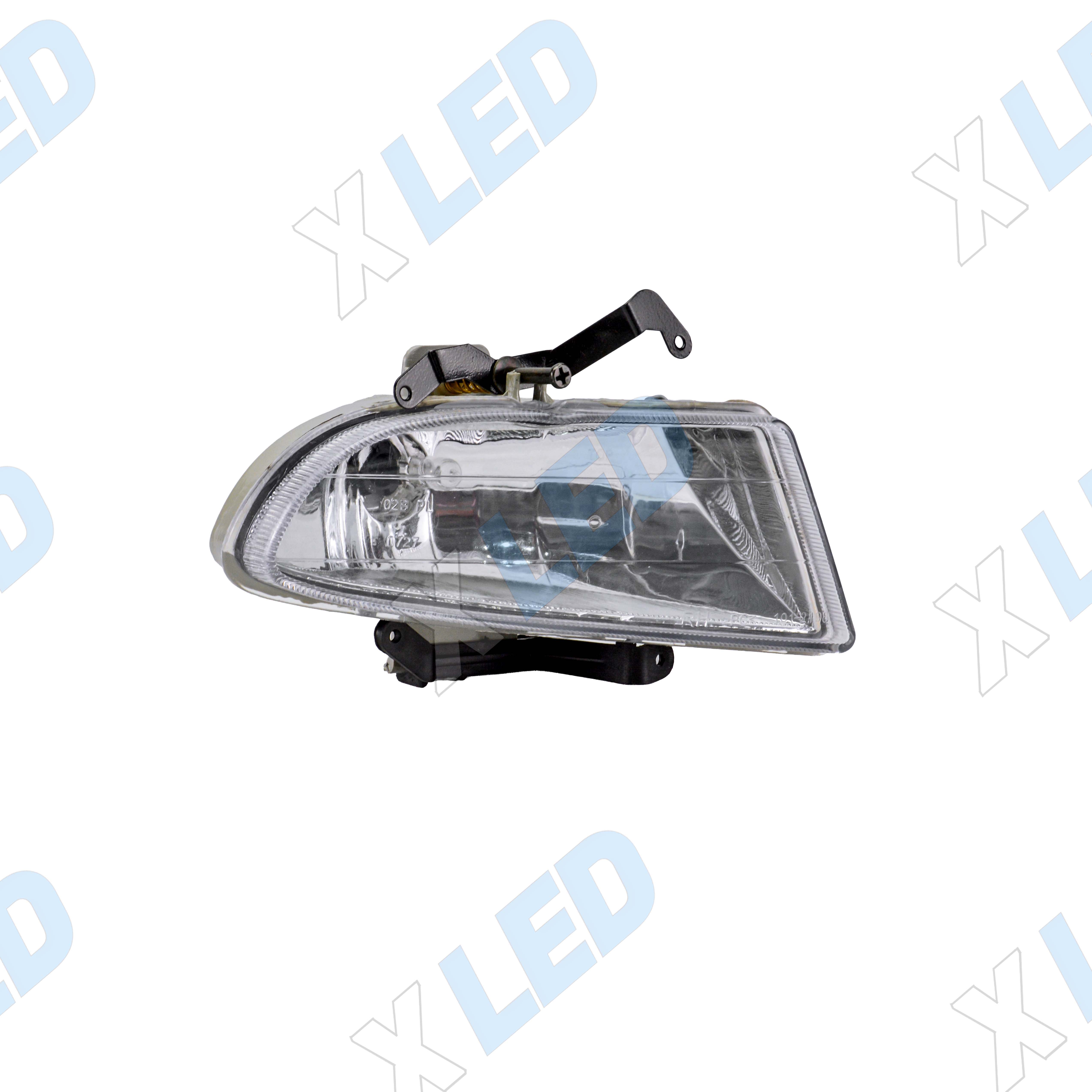 Фара противотуманная Hyundai Accent (2000-2012) №2 (правая)