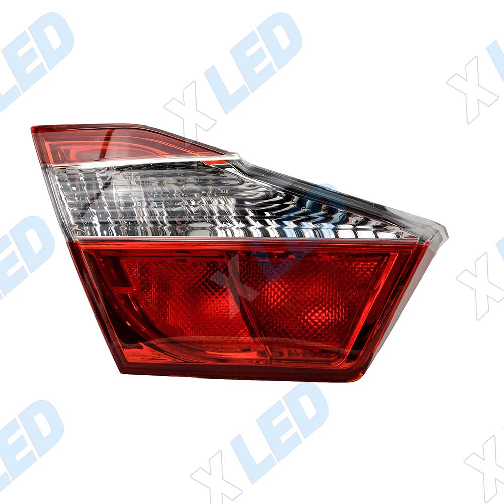 Фонарь задний Toyota Camry VII (XV50) в багажник (2011-2014) левый
