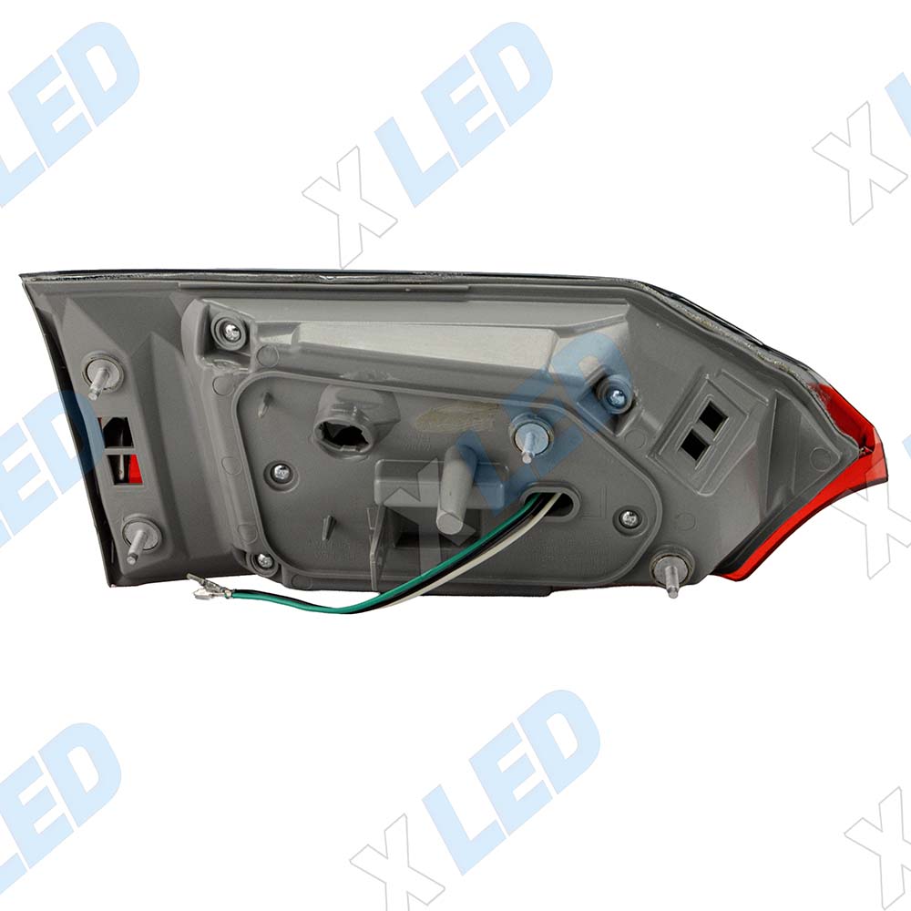 Фонарь задний Toyota Corolla XI (E160, E170, E180) рест в крыло LED (2015-2019) правый