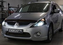 Mitsubishi Grandis - Установка Би-ксеноновых линз Hella 3