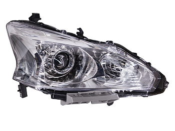 Фара Nissan Teana (2013-2020) галоген (правая) с электрокорректором