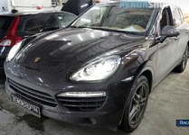 Замена на Би-ксеноновые линзы Hella 3/Porsche Cayenne 2013 год