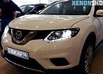 Nissan X-Trail T32 - Установка Би-ксеноновых линз Hella 3