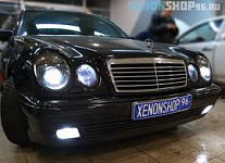 Установка би-ксеноновых линз Hella 3R+, светодиодов Philips в ДХО, ксенона в ПТФ на Mercedes E W210