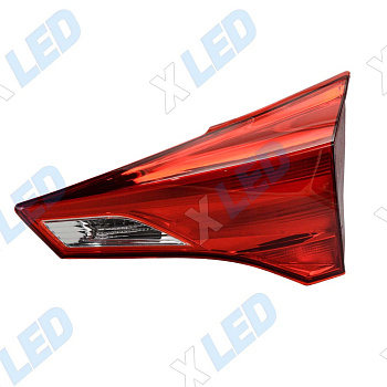Фонарь задний Toyota RAV4 (XA40) (2012-2015) в багажник (правый)
